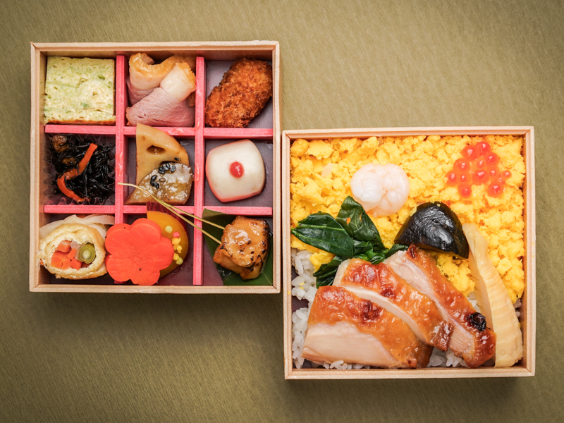 五目ちらし寿司と彩り9升の二段弁当