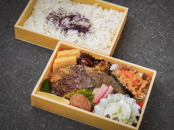 仲卸目利きのヒラス西京弁当