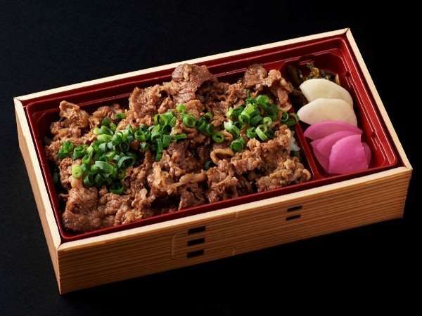 和牛のすき焼重