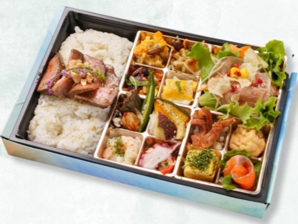 牛ステーキご飯の折詰