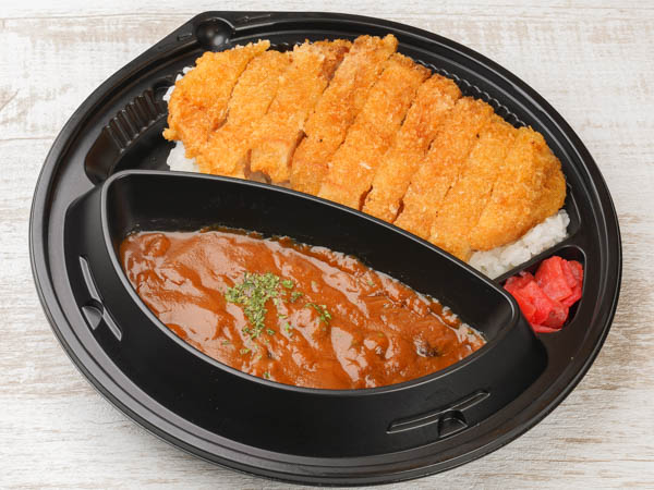 宮城蔵王JAPANXのロースカツカレー