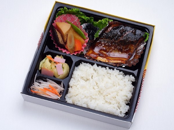 鯖味噌弁当