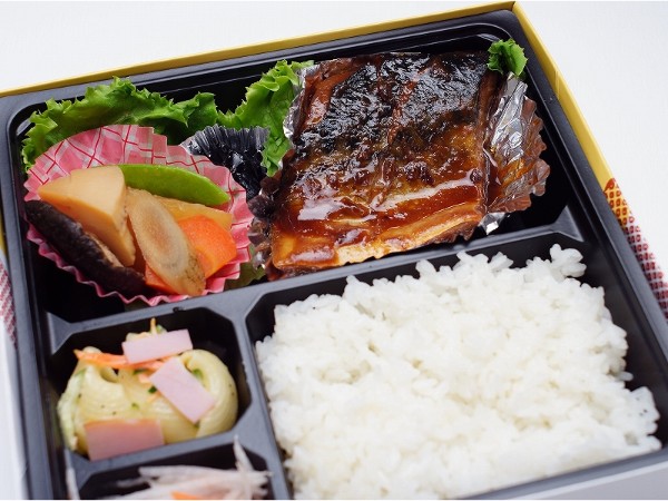鯖味噌弁当