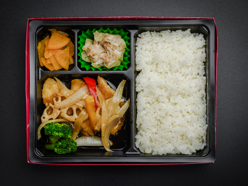 白身魚の甘酢あんかけ弁当