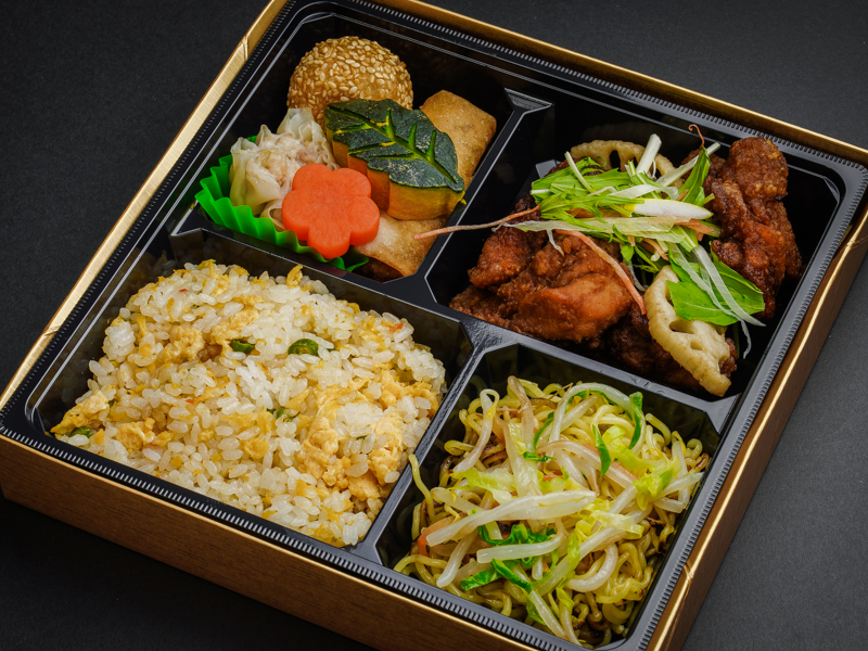 【4升】四川油淋鶏（ユーリンジー）と炒飯弁当