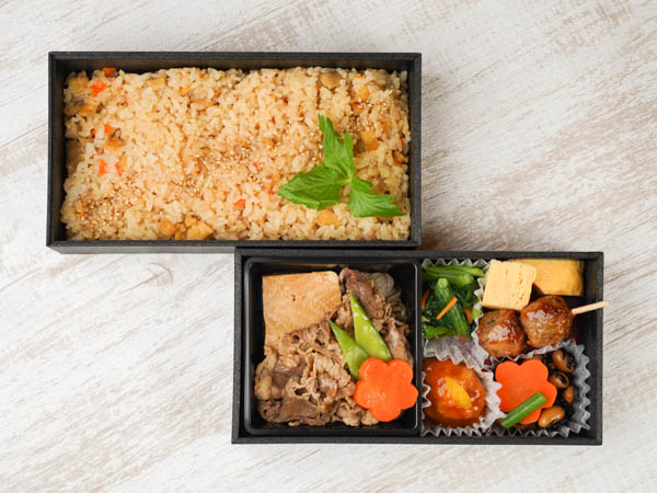 牛すき煮二段重