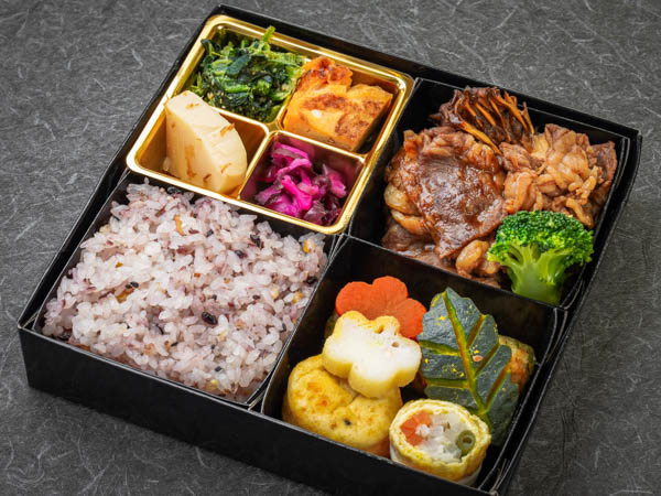 4升7種 牛肉と野菜のしぐれ煮