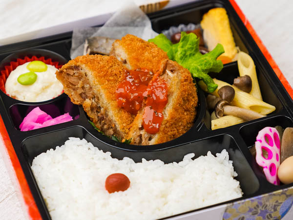 選べるご飯のイタリアンメンチカツレツ彩り弁当