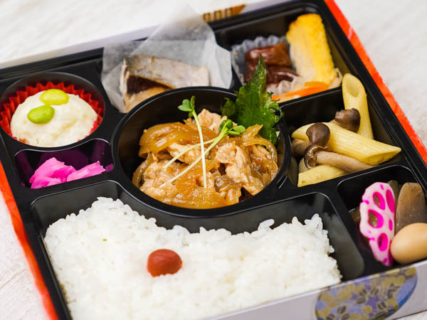 選べるご飯の生姜焼き彩り弁当