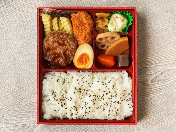 ハンバーグ弁当