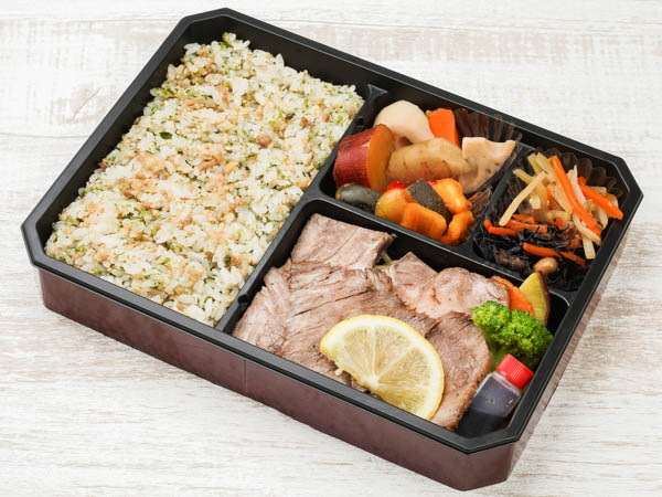 特上飛騨牛ステーキと飛騨牛まぜ飯御膳